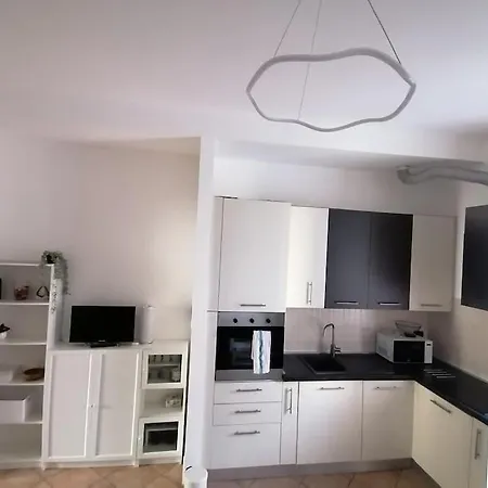 Ca' Valentina - Casa Di Ringhiera A * Monza